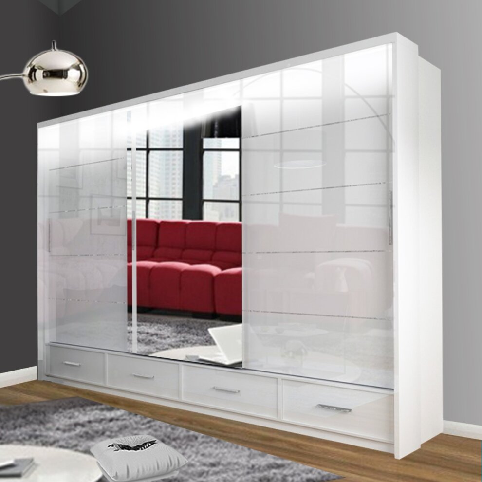 Marsylia Wardrobe