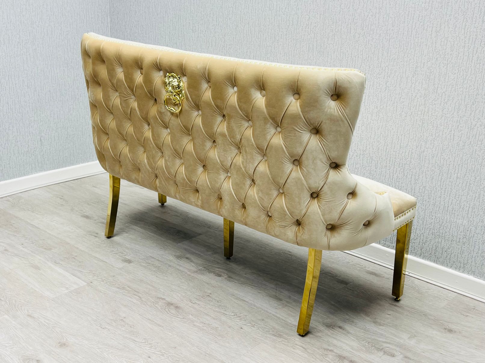 Victoria Luxury Bench